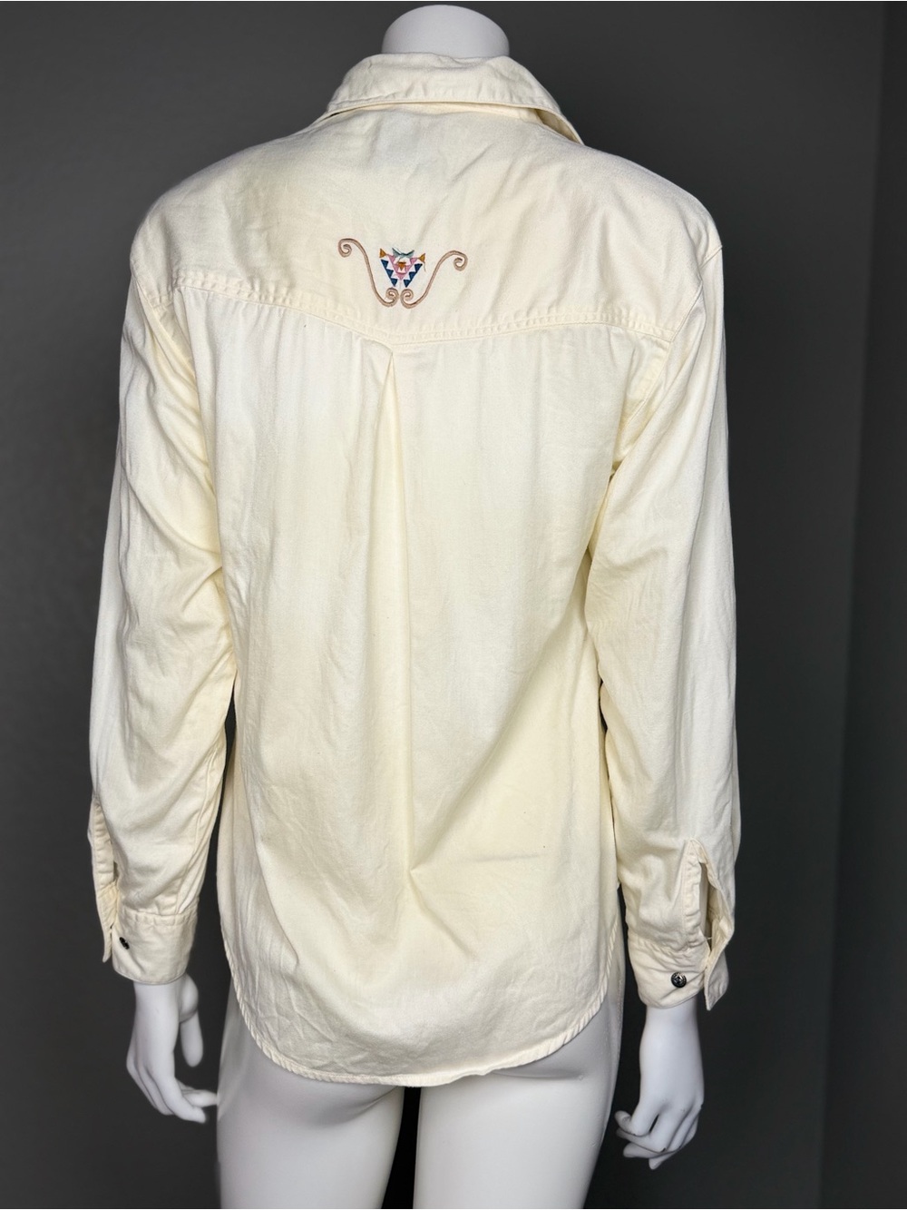 Vintage Wrangler Western Wear Embroidered Southwestern Button Down Ivory Medium - Picture 9 of 14